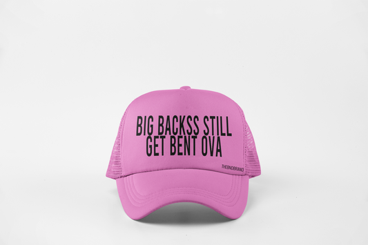BIG BACKSS STILL GET BENT OVA HAT